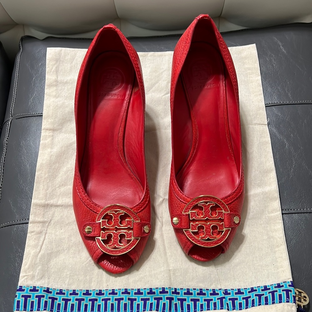 Tory Burch wedges